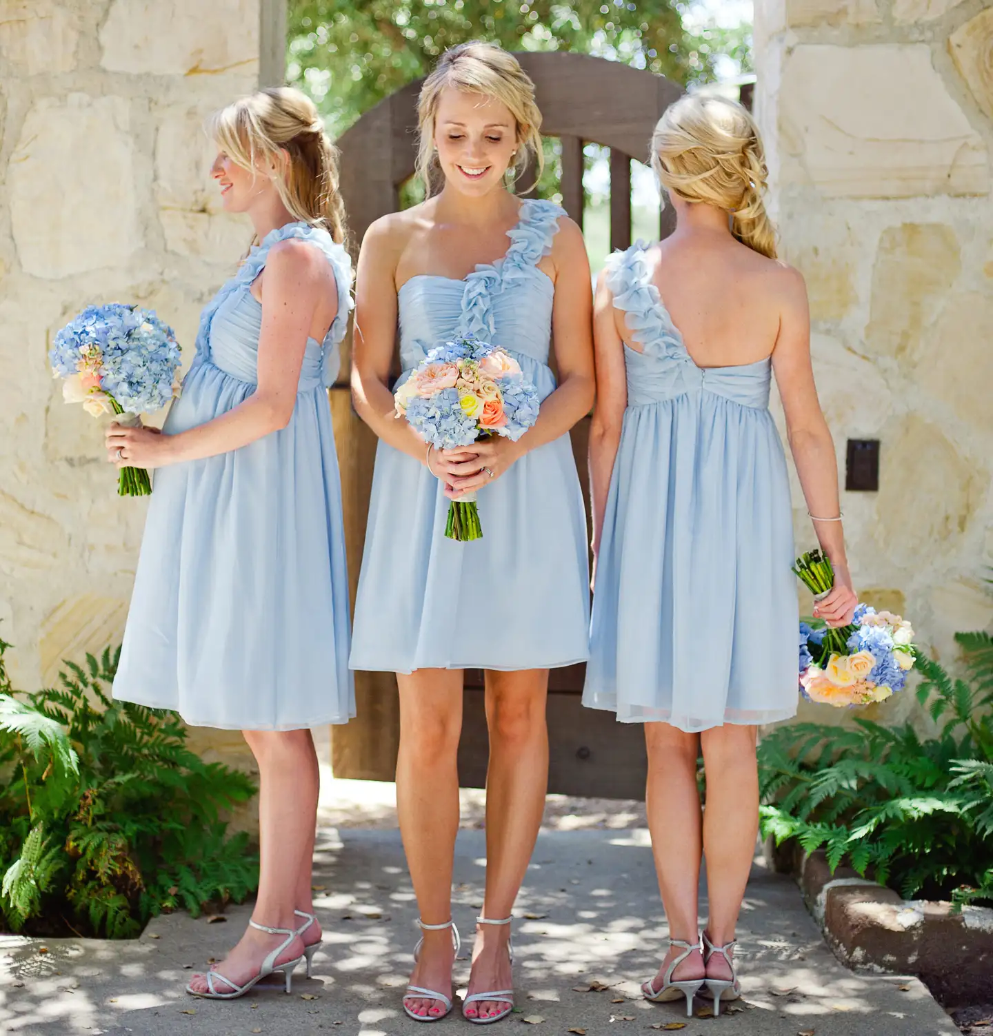 Short maids wedding dresses 2025
